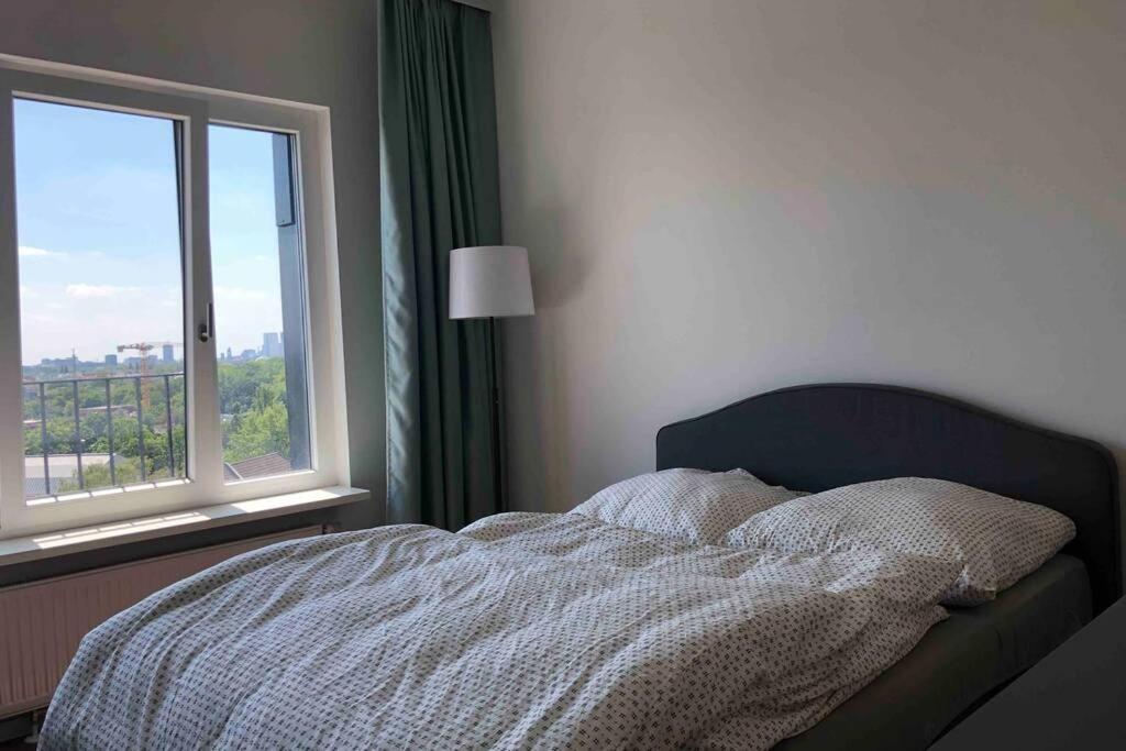 Studio Apartment Uber Den Wolken Berlin Exteriör bild